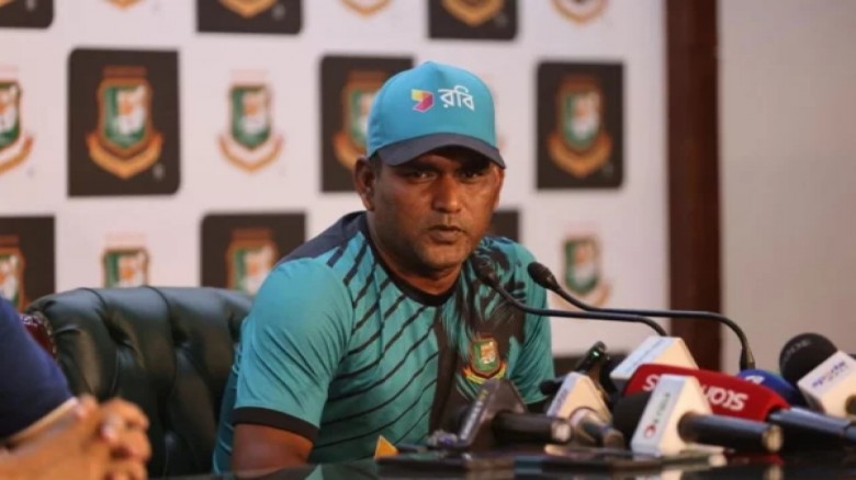 দল আমার বাপ-দাদার সম্পত্তি না”—সমালোচনায়ও অবিচল সা...